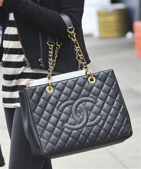 chanel classic grand shopper tote|chanel large shopping tote price.